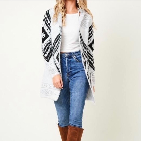 PINKLICIOUS Sweaters - PINKLICIOUS Boho Cardigan